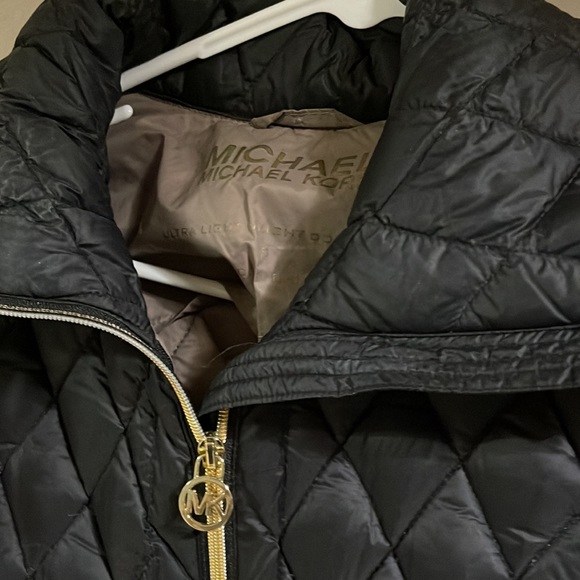 Jacket - Picture 2 of 4